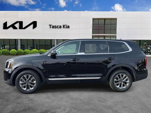 2023 Kia Telluride LX