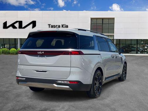 Ceramic Silver 2023 Kia Carnival SX Prestige
