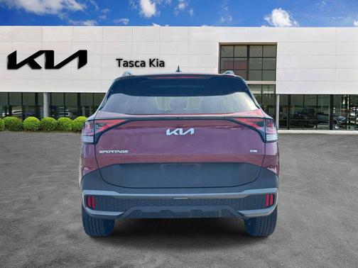 Dawning Red 2023 Kia Sportage X-Line