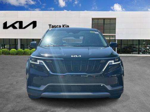 Aurora Black Pearl 2024 Kia Carnival EX
