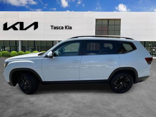 2022 Volkswagen Atlas 3.6L SE w/Technology