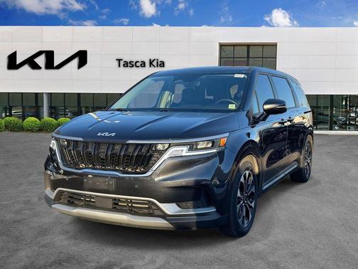 2024 Kia Carnival EX