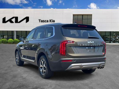 Dark Moss 2022 Kia Telluride EX