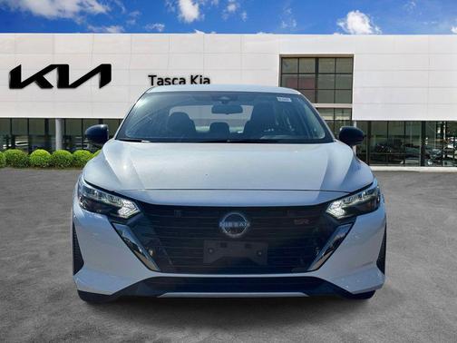 Aspen White Tricoat 2024 Nissan Sentra SR