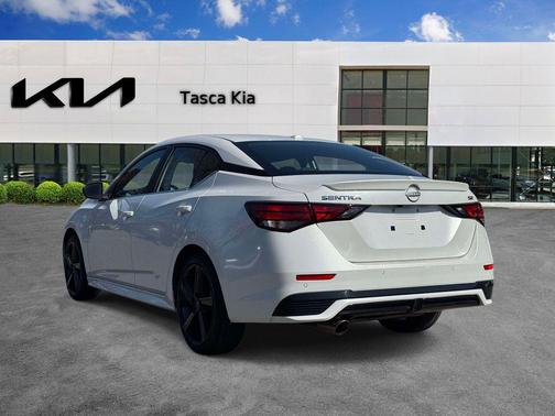 Aspen White Tricoat 2024 Nissan Sentra SR