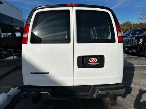 2023 Chevrolet Express 2500 RWD 2500 Regular Wheelbase WT