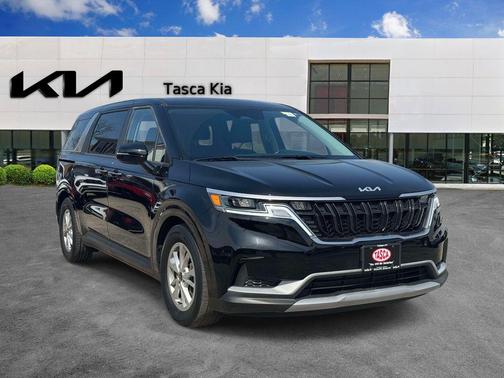 Aurora Black Pearl 2024 Kia Carnival LX