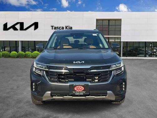 Gravity Gray 2024 Kia Seltos SX Turbo