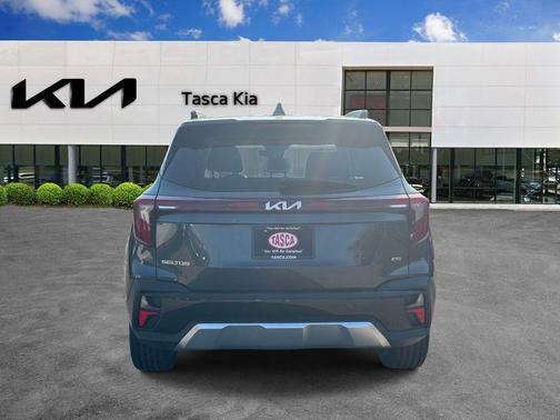 Gravity Gray 2024 Kia Seltos SX Turbo