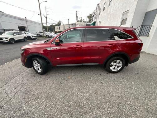 2023 Kia Sorento LX