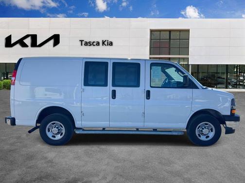 2024 Chevrolet Express 2500 RWD 2500 Regular Wheelbase WT