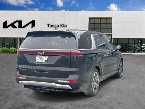 2023 Kia Carnival EX