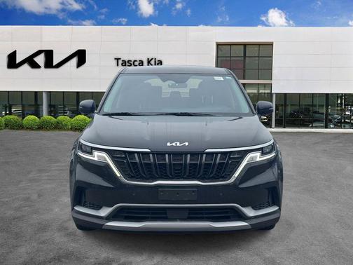 2023 Kia Carnival EX