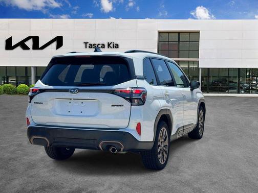Crystal White Pearl 2025 Subaru Forester Sport