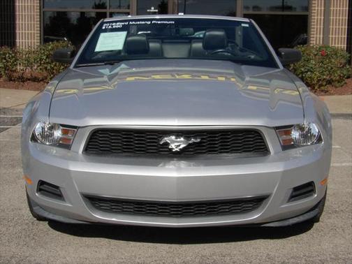 2010 Ford Mustang Premium