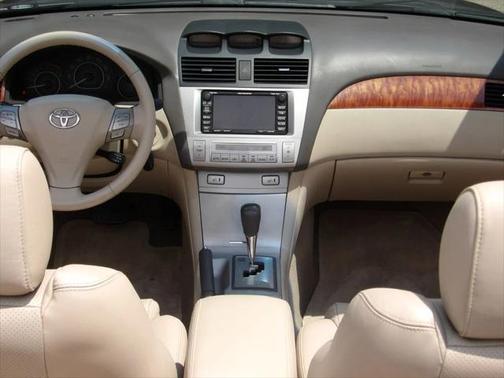 2008 Toyota Camry Solara SLE