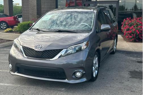 2013 Toyota Sienna SE