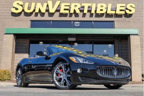 2015 Maserati GranTurismo Base