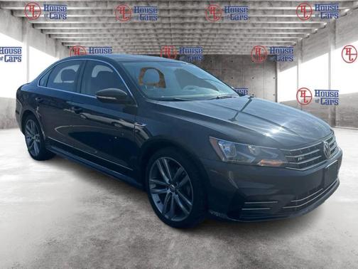 2017 Volkswagen Passat 1.8T R-Line w/Comfort