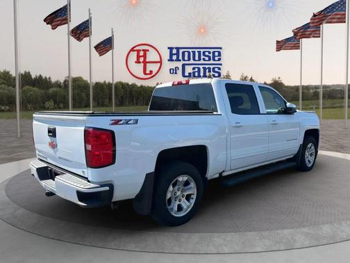 White 2018 Chevrolet Silverado 1500 2LT