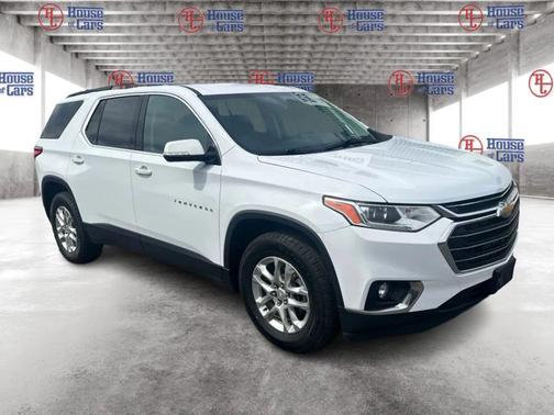 White 2020 Chevrolet Traverse LT Leather