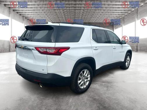 White 2020 Chevrolet Traverse LT Leather