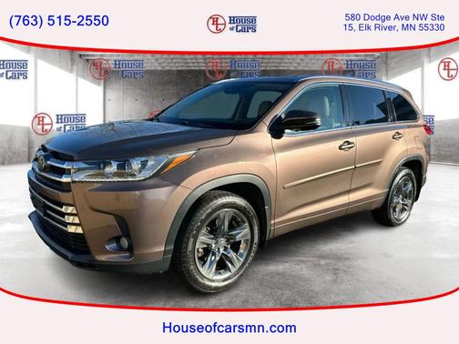 Toasted Walnut Pearl 2017 Toyota Highlander Limited Platinum
