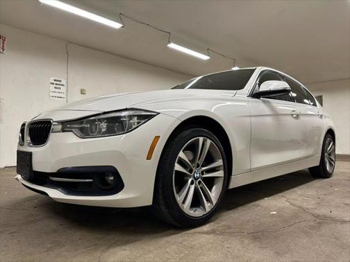 2018 BMW 330 xDrive