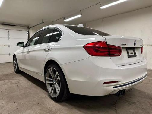 2018 BMW 330 xDrive