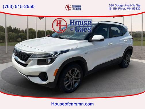 White 2022 Kia Seltos S Sport Utility 4D