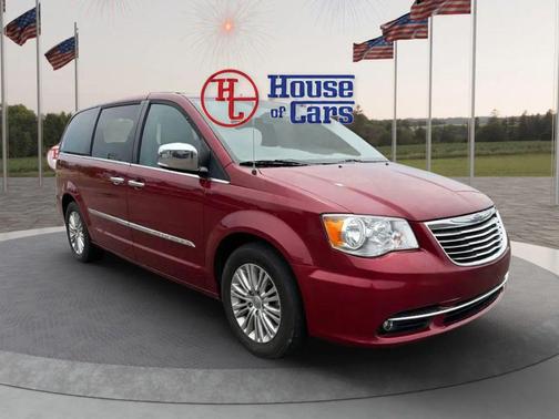 2016 Chrysler Town & Country Touring-L