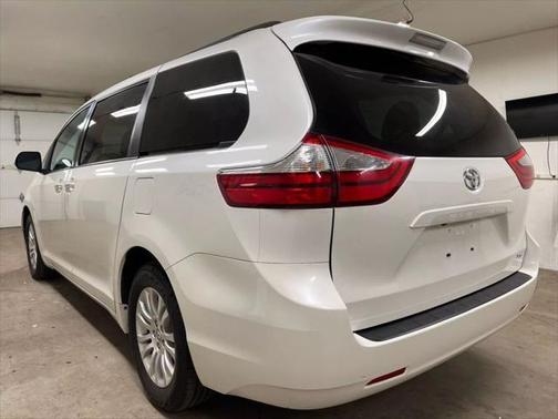 2017 Toyota Sienna Limited