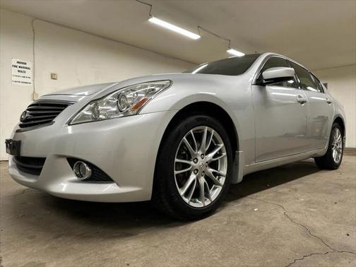 2012 INFINITI G37x Base