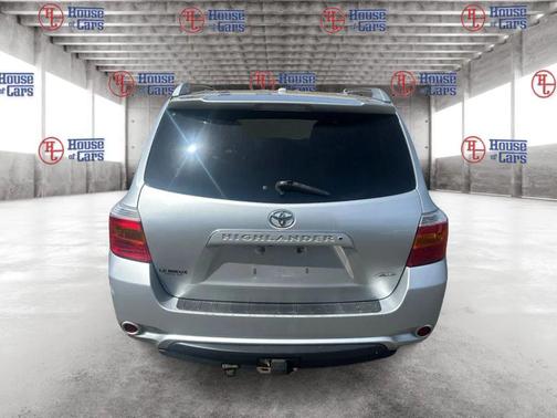 Classic Silver Metallic 2010 Toyota Highlander Limited