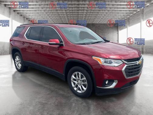 Cajun Red Tintcoat 2020 Chevrolet Traverse LT Cloth