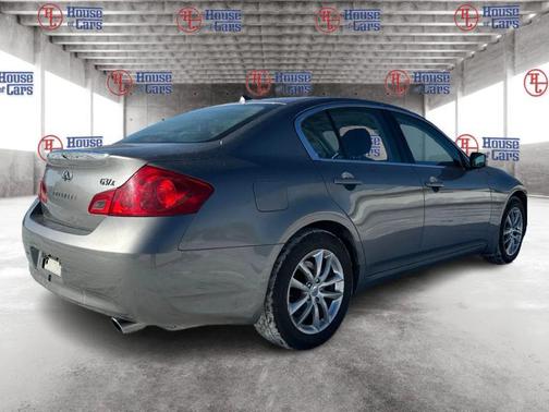 2009 INFINITI G37x Base