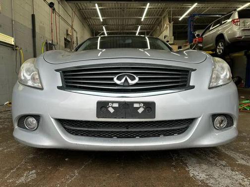 2013 INFINITI G37x Base