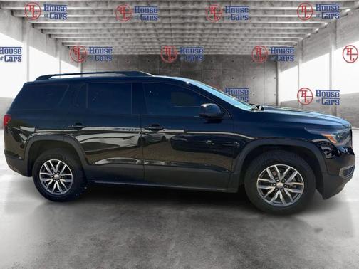 2017 GMC Acadia SLE-2
