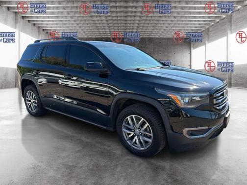 2017 GMC Acadia SLE-2