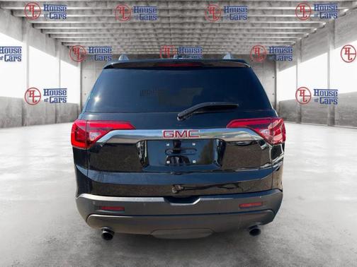 2017 GMC Acadia SLE-2
