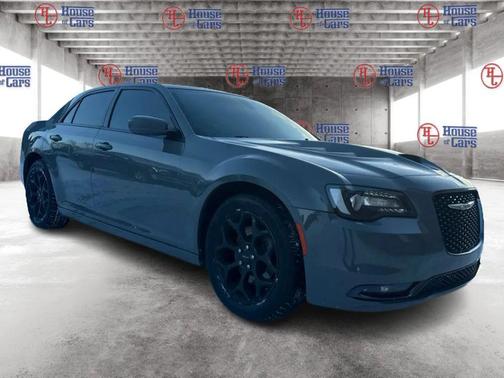 2017 Chrysler 300 S