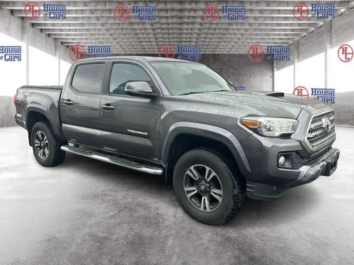 2017 Toyota Tacoma TRD Sport