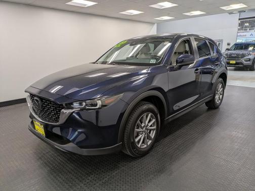 2022 Mazda CX-5 2.5 S Preferred Package