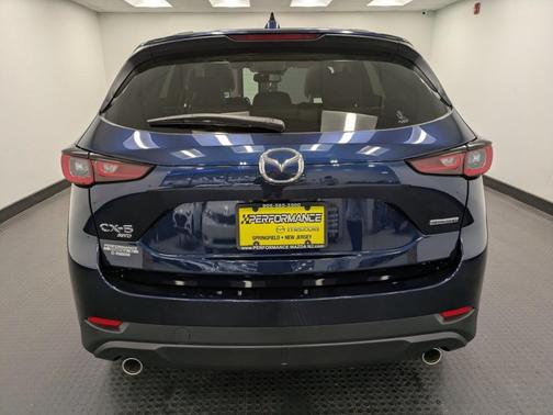 2022 Mazda CX-5 2.5 S Preferred Package