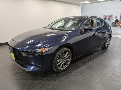 2022 Mazda Mazda3 AWD w/Preferred Package