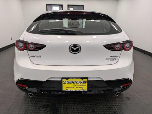 2022 Mazda Mazda3 2.5S FWD