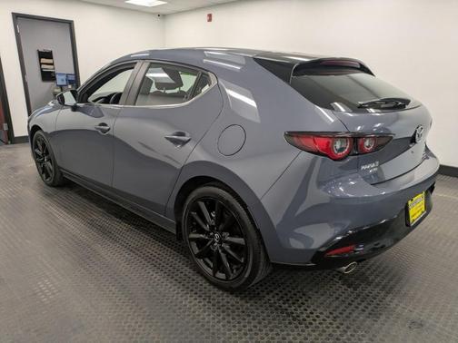 2023 Mazda Mazda3 2.5 S Carbon Edition