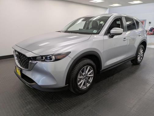 2023 Mazda CX-5 2.5 S Preferred Package
