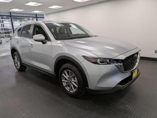 2023 Mazda CX-5 2.5 S Preferred Package
