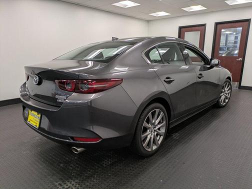 2021 Mazda Mazda3 FWD w/Premium Package